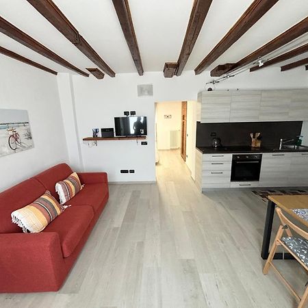 La Casa Di Ale Apartment Como Exterior photo